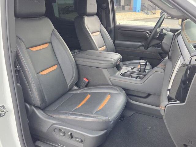 Used 2025 GMC Sierra 1500 AT4 AWD/4WD image 16