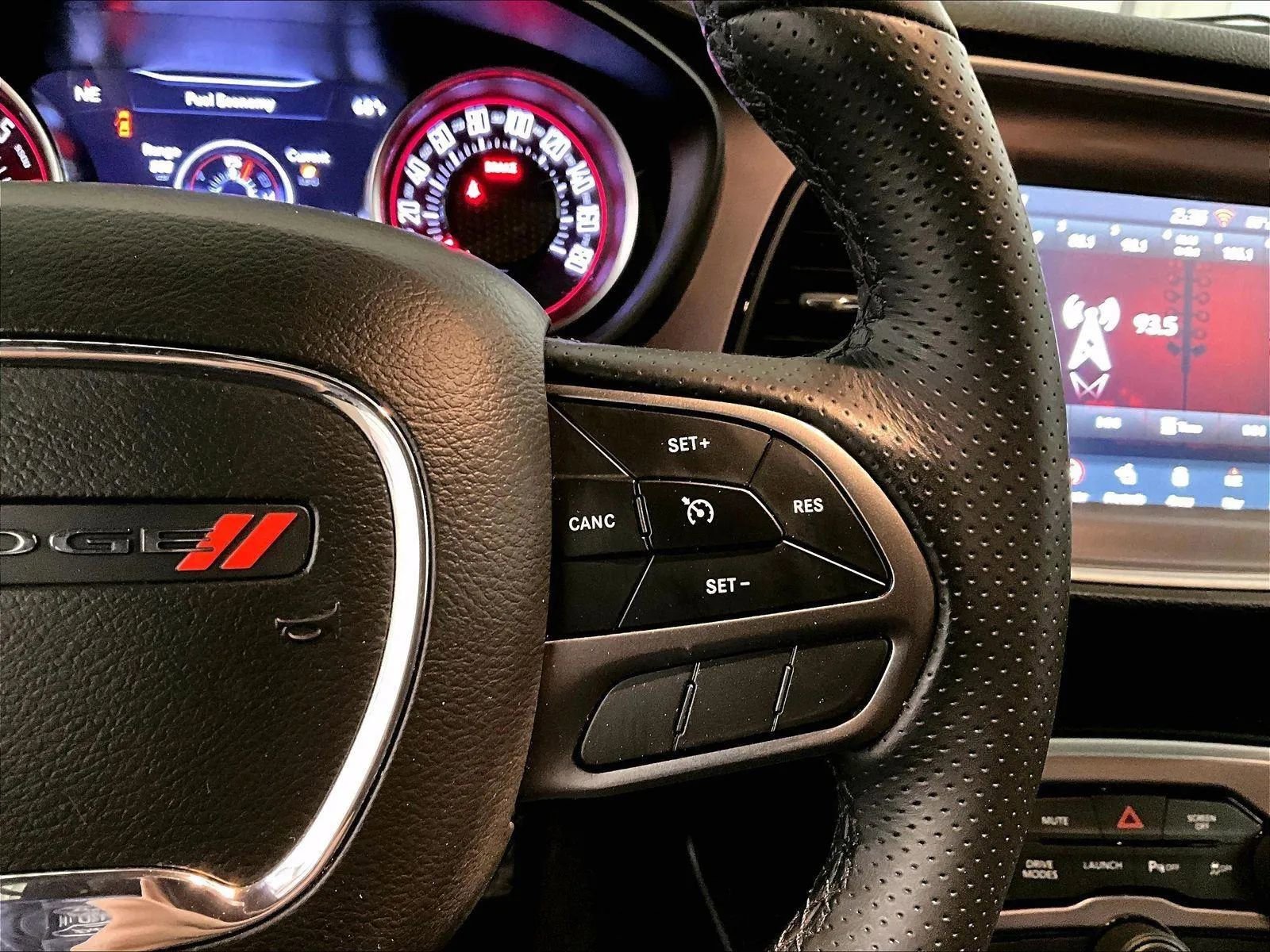 Used 2022 Dodge Challenger R/T Scat Pack RWD image 18