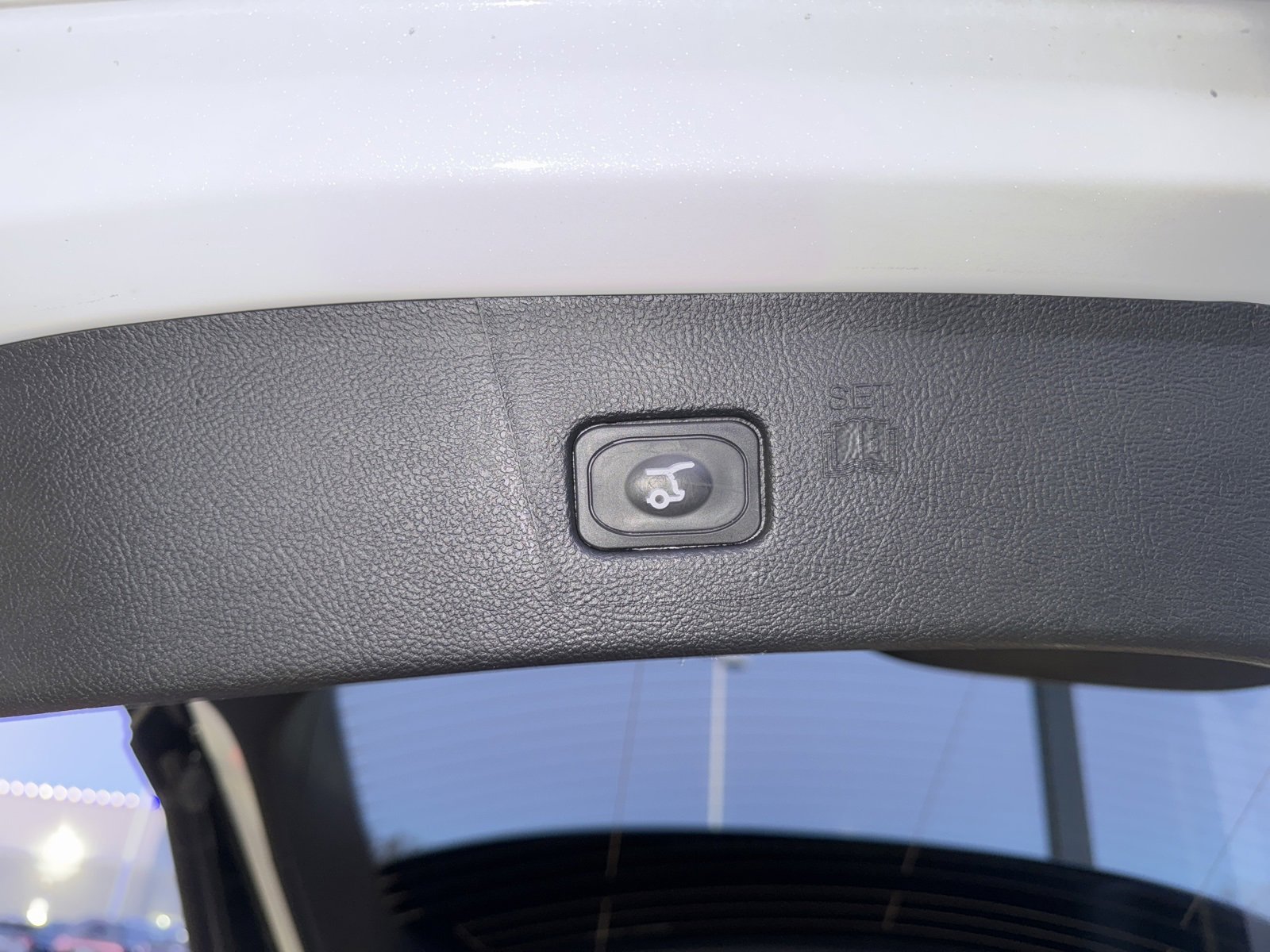 Certified 2024 Ford Edge SEL w/ Convenience Package image 37