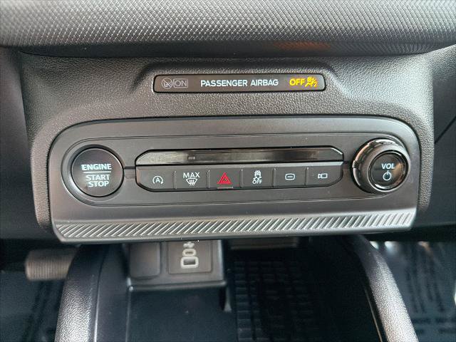 Certified 2025 Ford Bronco Sport Outer Banks AWD/4WD image 28