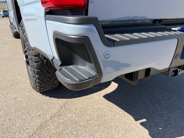 Certified 2025 Ford F250 Lariat w/ Tremor Off-Road Package image 10