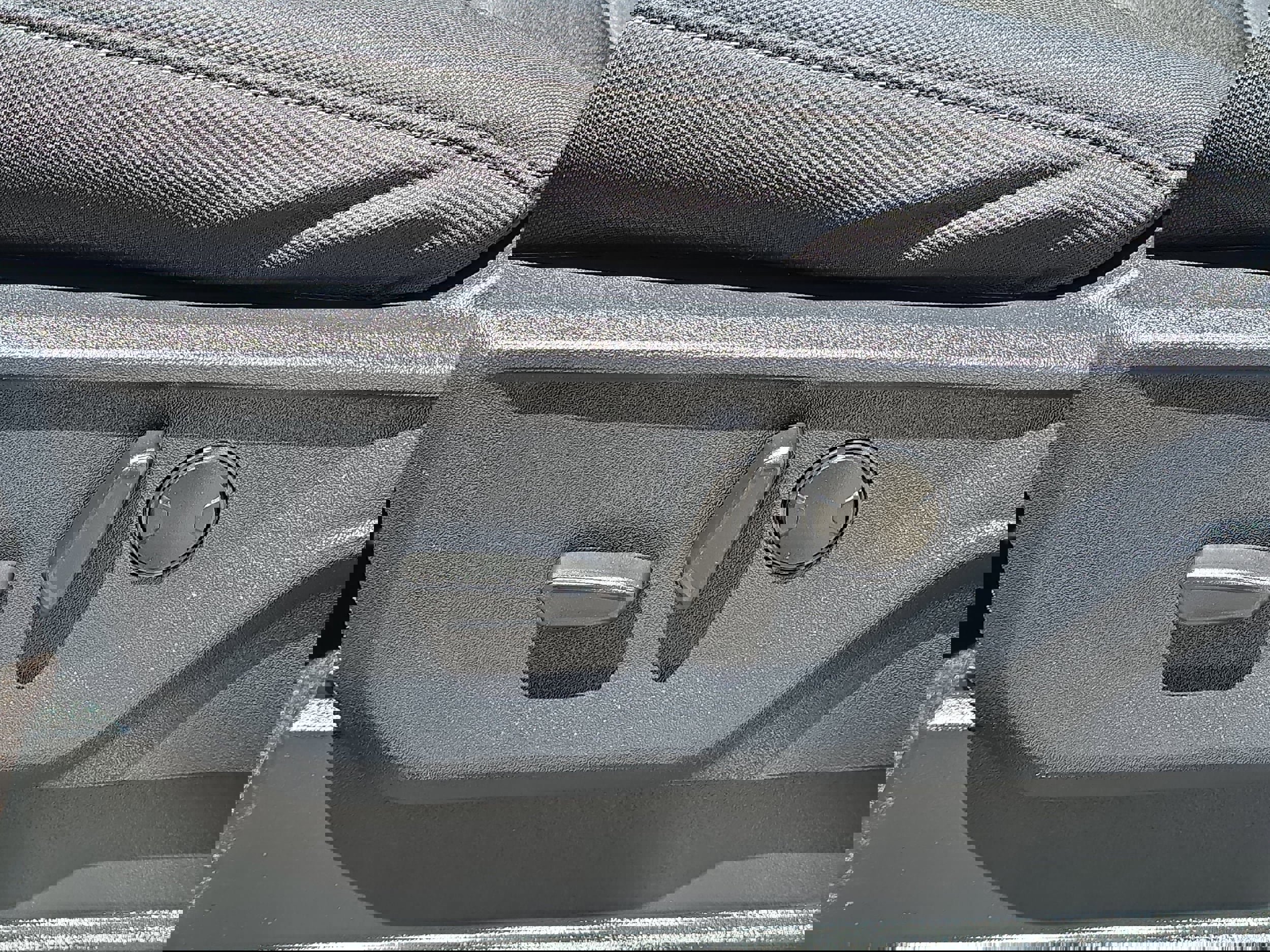 Certified 2022 Ford F150 XLT w/ Equipment Group 302A High image 21