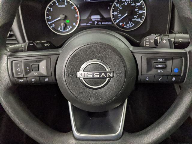 Used 2024 Nissan Rogue SV image 17
