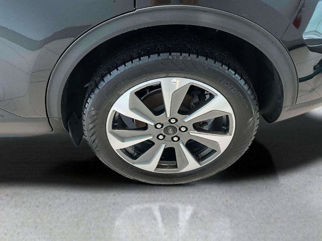 Certified 2024 Ford Escape Platinum AWD/4WD image 30