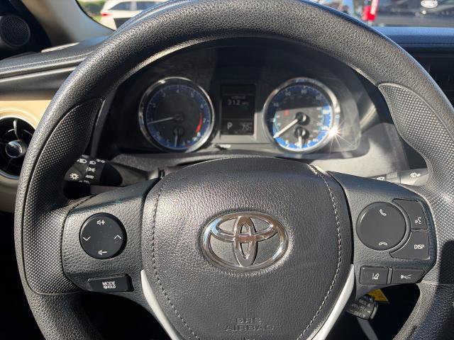Used 2019 Toyota Corolla LE FWD image 19