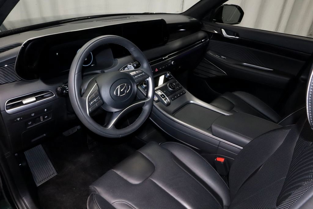 Used 2025 Hyundai Palisade Calligraphy AWD/4WD image 26