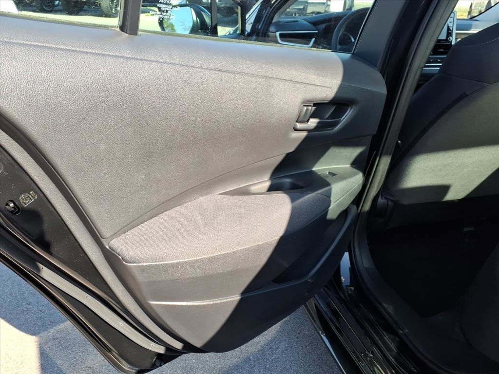 Used 2022 Toyota Corolla LE image 13