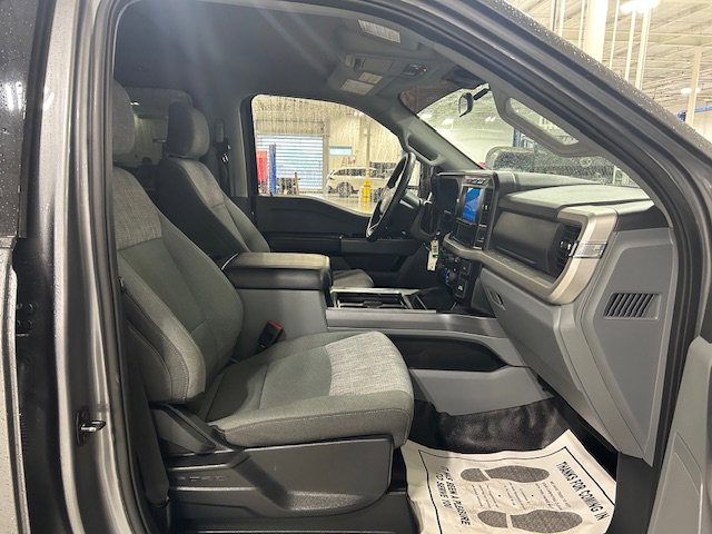 Certified 2024 Ford F250 XLT image 7