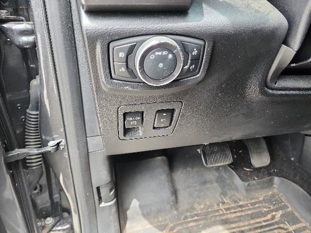 Certified 2019 Ford F150 XLT w/ Equipment Group 302A Luxury AWD/4WD image 20