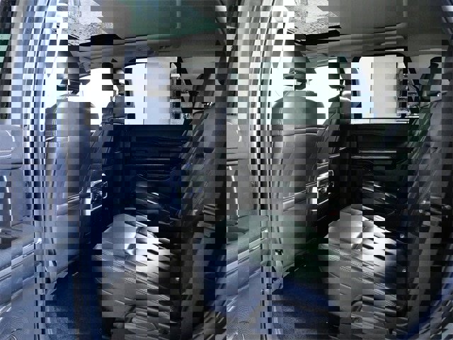 Certified 2022 Ford Expedition XLT image 13