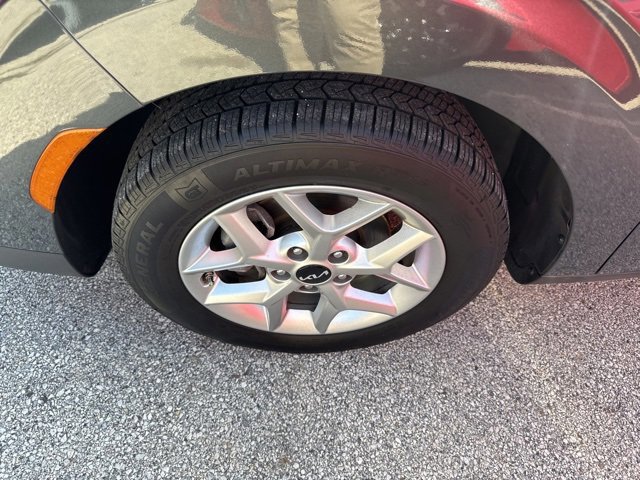 Used 2023 Kia Soul LX w/ LX Technology Package image 42