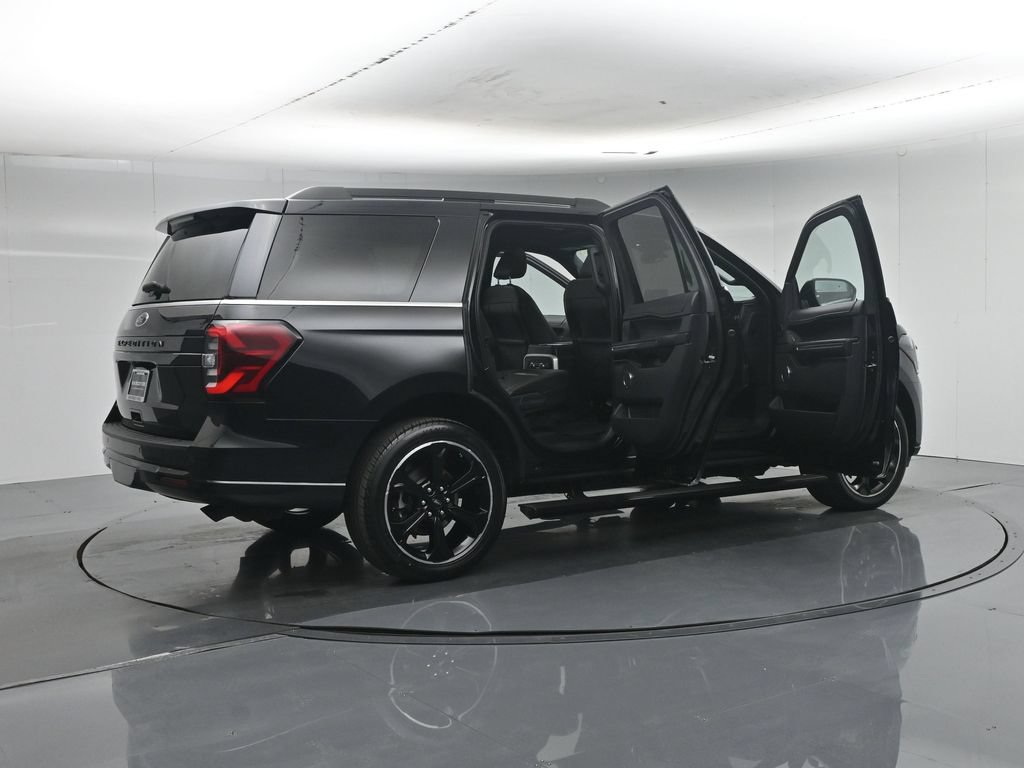 Certified 2023 Ford Expedition Limited AWD/4WD image 6