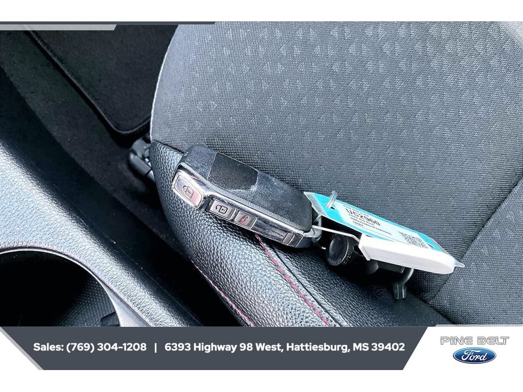 Used 2023 Kia Soul GT-Line w/ GT-Line Technology Package FWD image 9