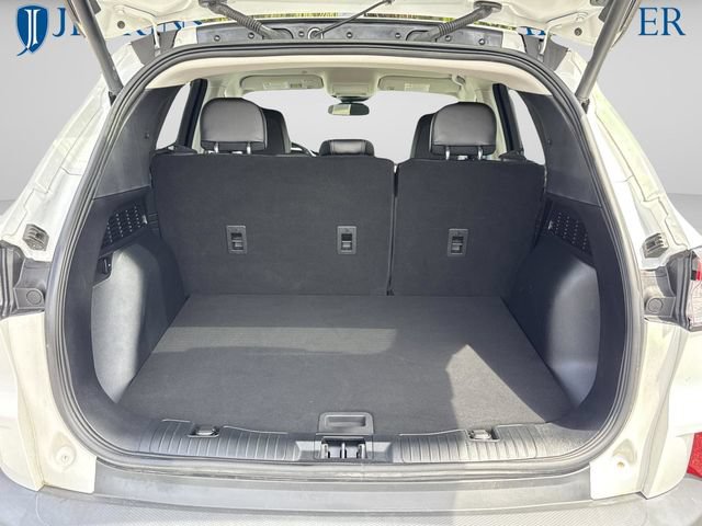 Certified 2022 Ford Escape Titanium w/ Titanium Elite Package FWD image 17