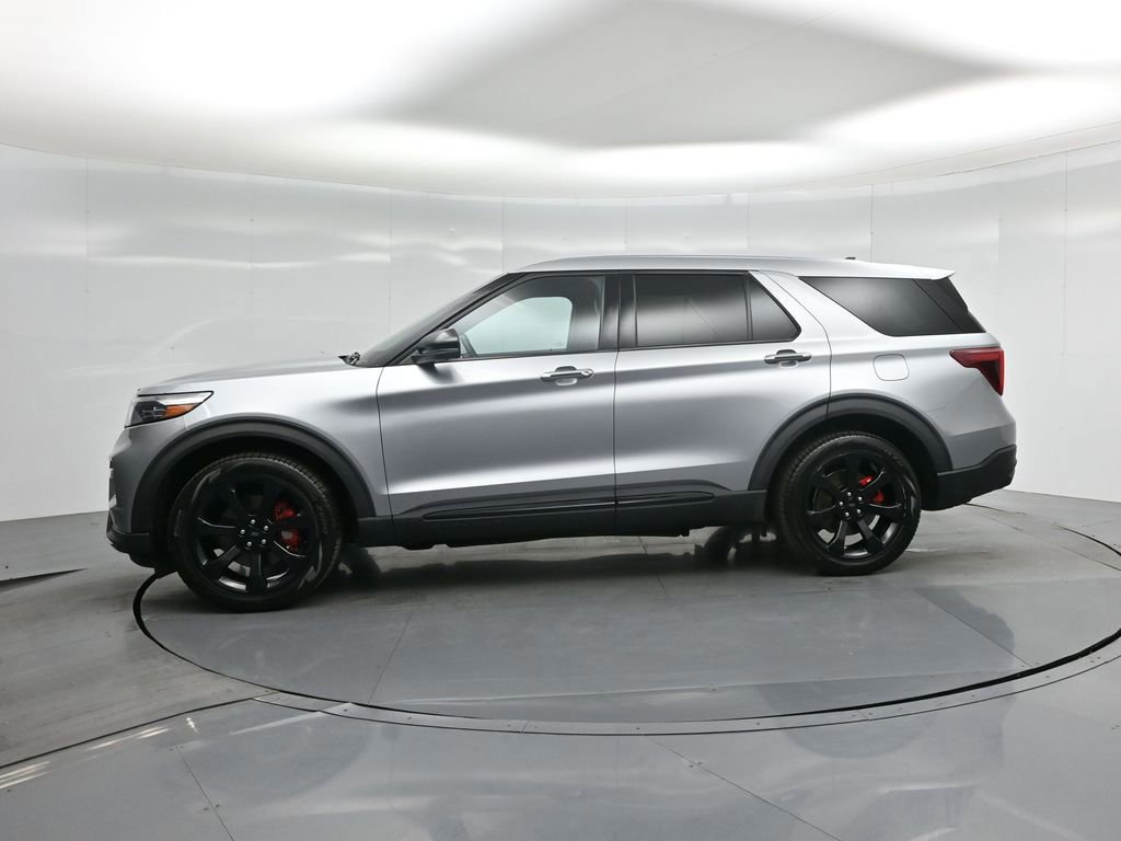 Certified 2022 Ford Explorer ST w/ Equipment Group 401A image 23