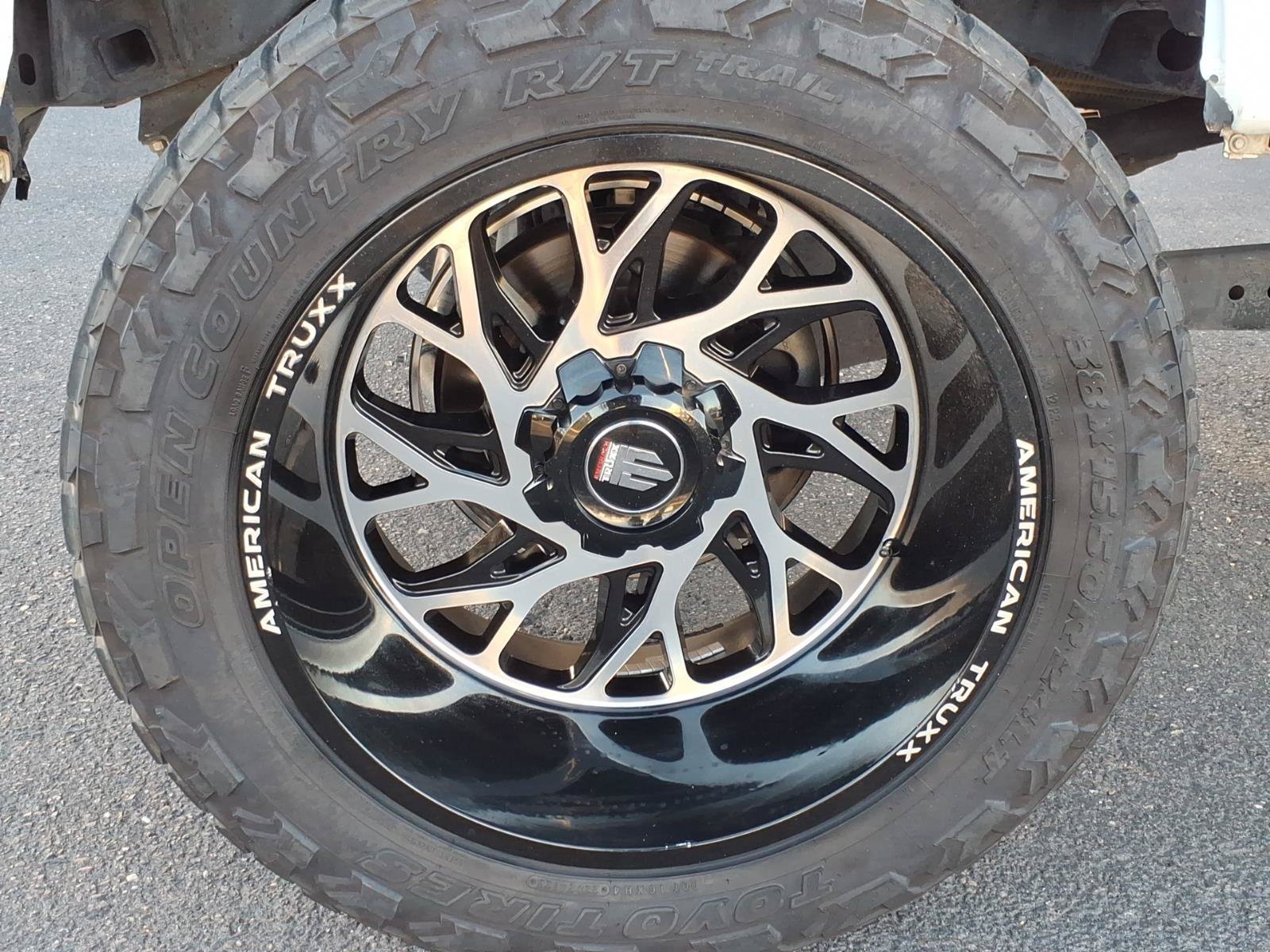 Certified 2020 Ford F350 Platinum AWD/4WD image 9