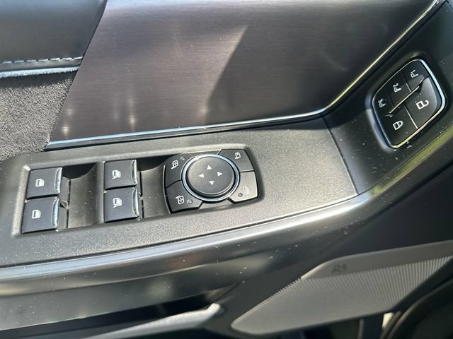 Certified 2025 Ford F150 Platinum AWD/4WD image 24