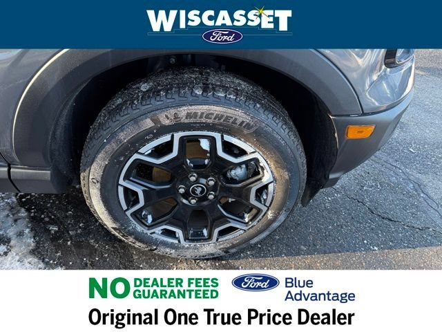Certified 2025 Ford Bronco Sport Outer Banks w/ Outer Banks Tech Package+ AWD/4WD image 40