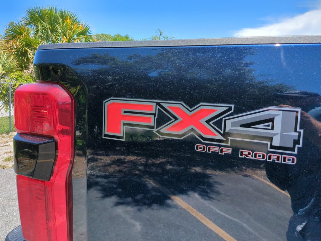 Certified 2024 Ford F350 King Ranch w/ FX4 Off-Road Package AWD/4WD image 13