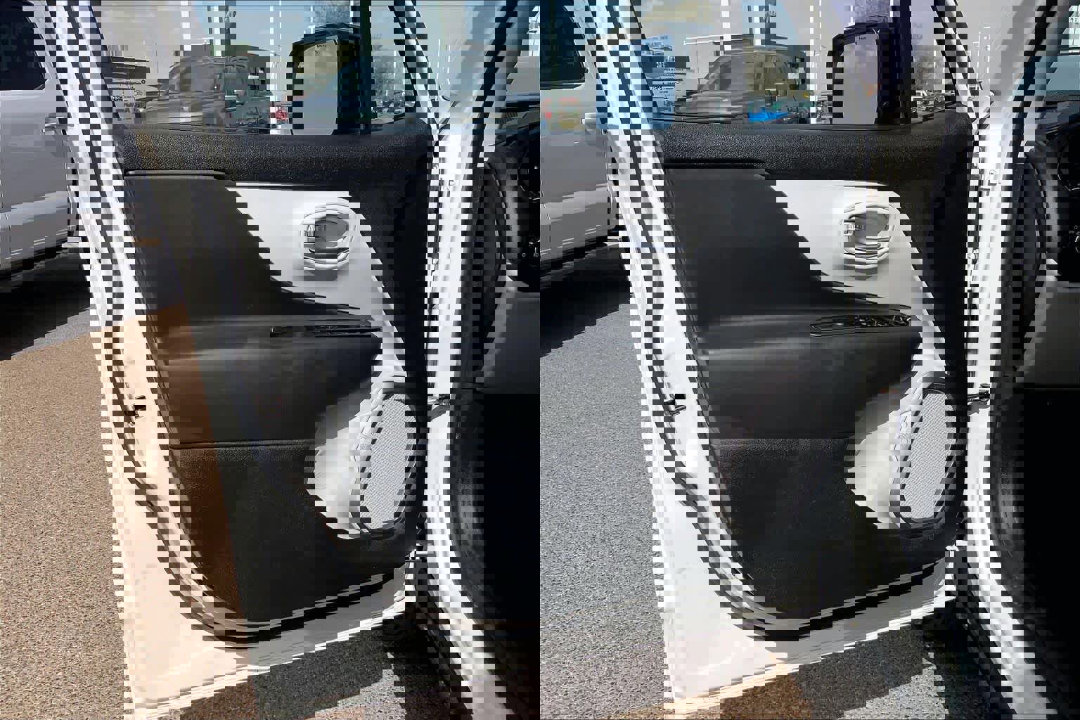 Used 2022 Jeep Renegade Limited image 21