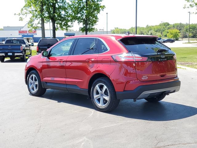 Certified 2022 Ford Edge SEL w/ Convenience Package AWD/4WD image 4