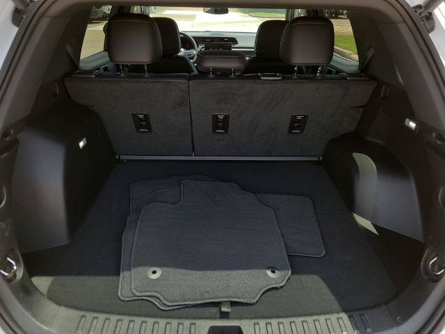 Used 2026 GMC Terrain Elevation w/ Elevation Premium Package AWD/4WD image 13