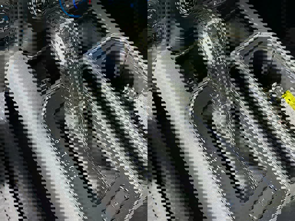 Certified 2019 Ford F150 Raptor w/ Equipment Group 802A Luxury image 20