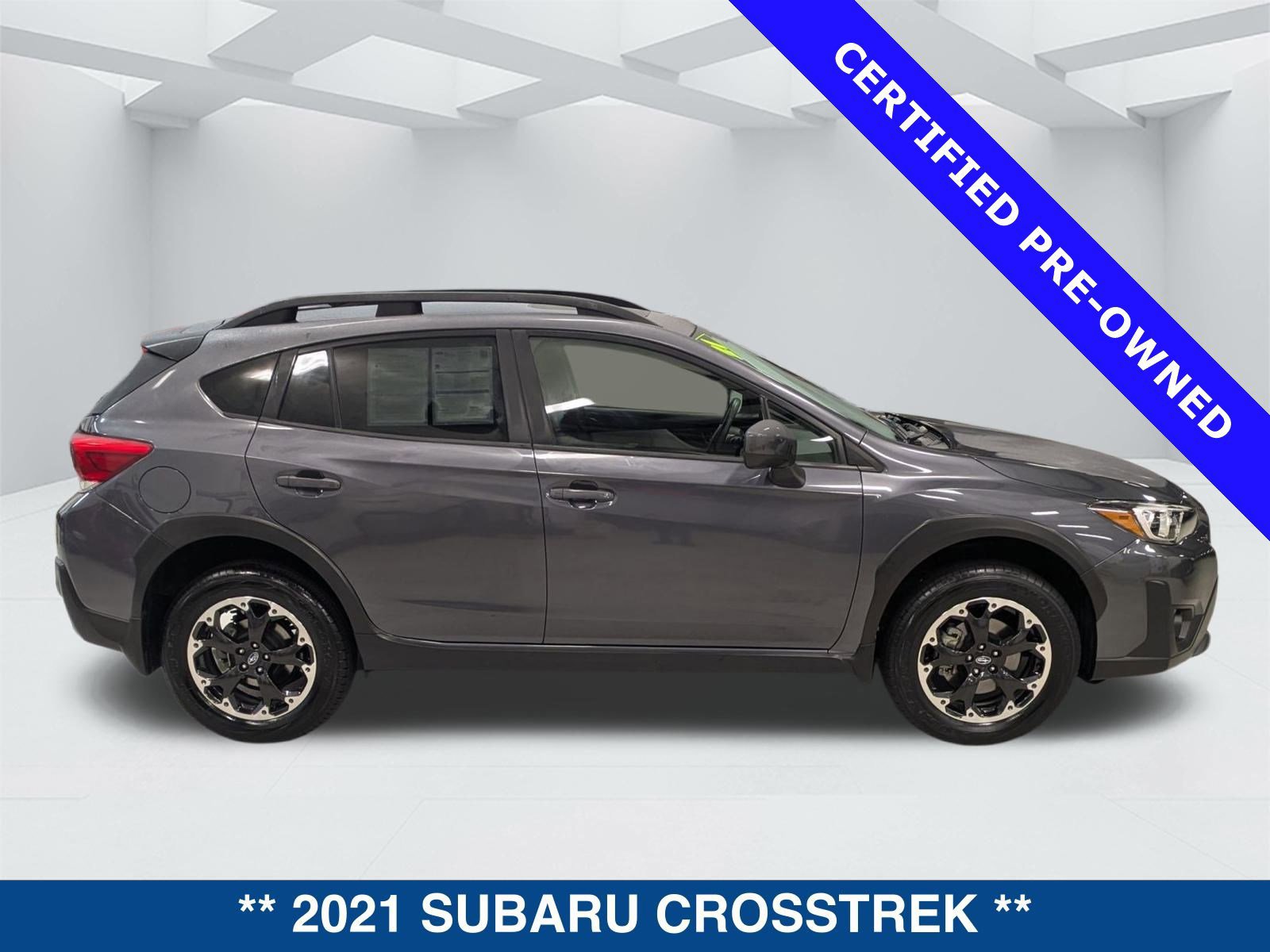 Used 2021 Subaru Crosstrek 2.0i Premium w/ Moonroof Package image 5