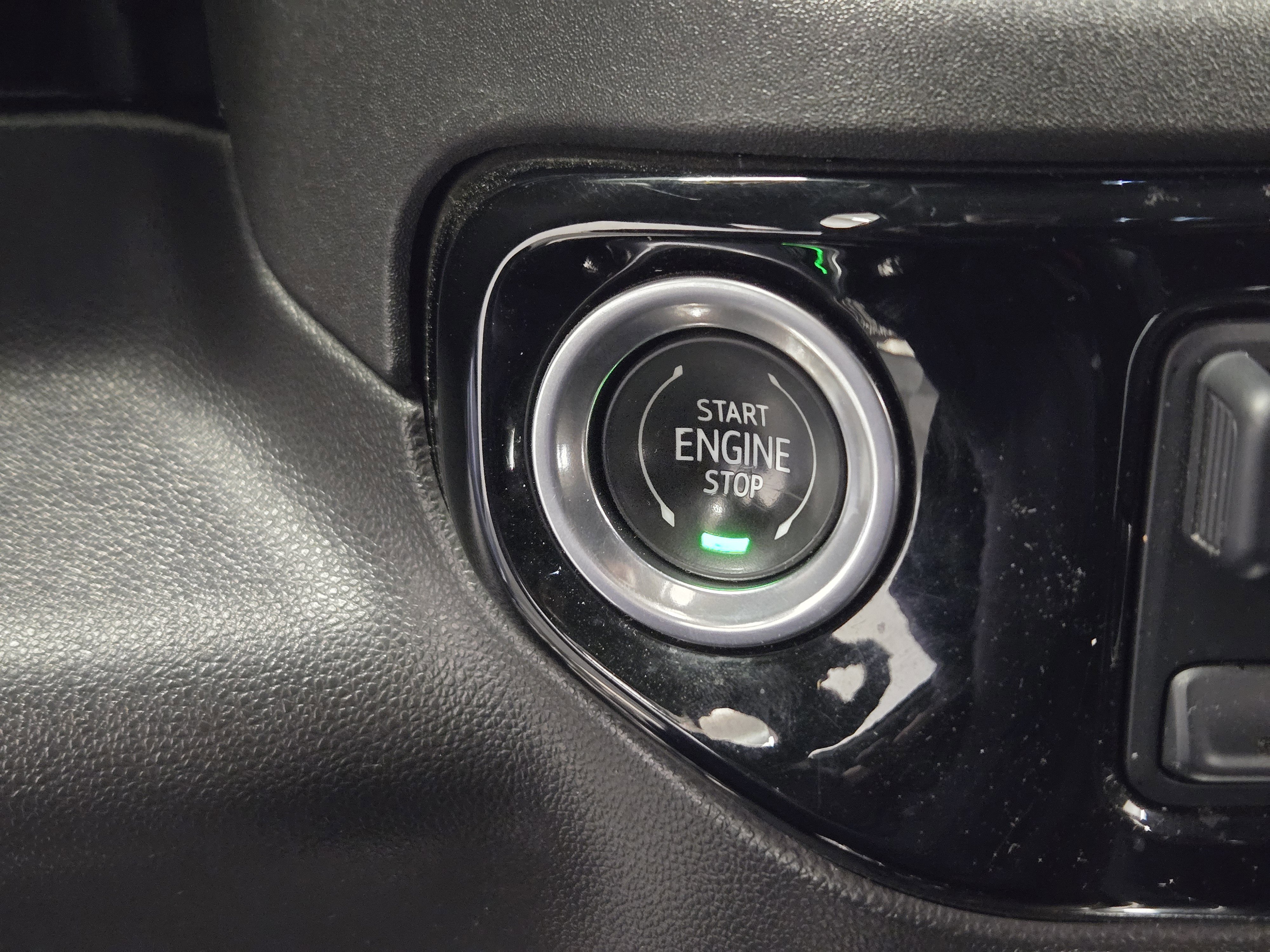 Used 2022 Chevrolet Silverado 1500 LT Trail Boss w/ Convenience Package II image 20