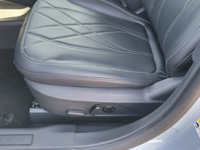 Certified 2025 Ford Mustang Mach-E Select RWD image 20