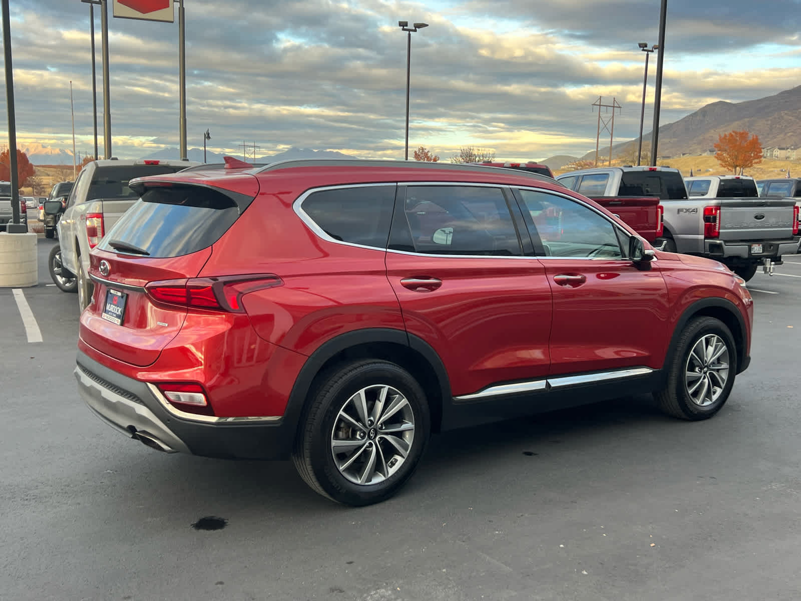 Used 2019 Hyundai Santa Fe Limited w/ Cargo Package image 7