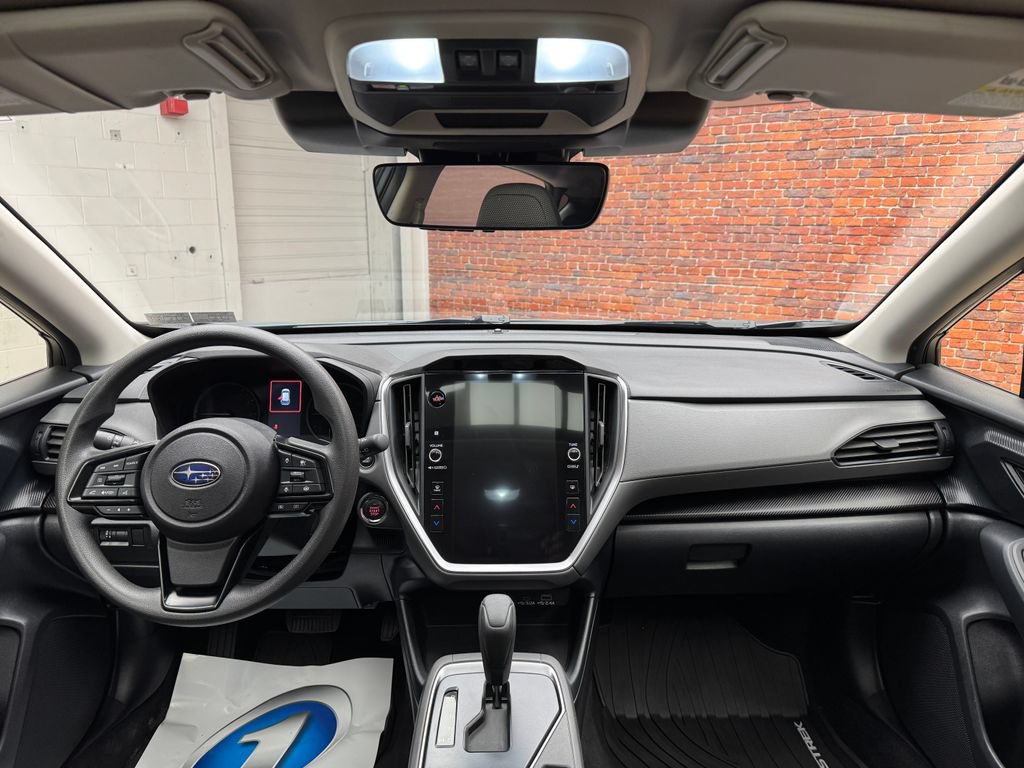Used 2024 Subaru Crosstrek 2.0i Premium AWD/4WD image 12