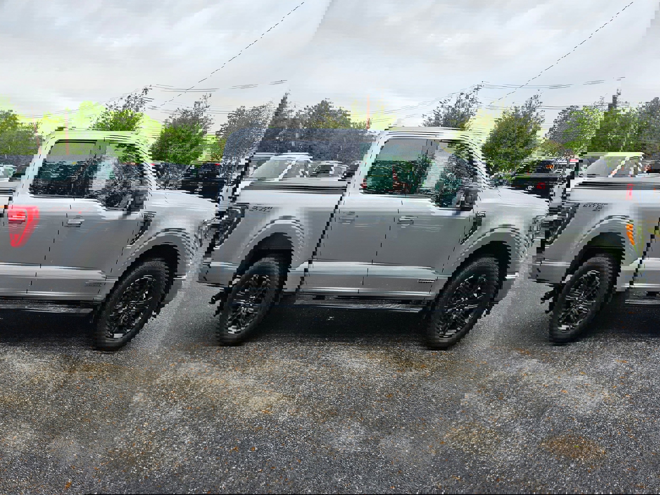 Certified 2021 Ford F150 XLT w/ Equipment Group 302A High image 4