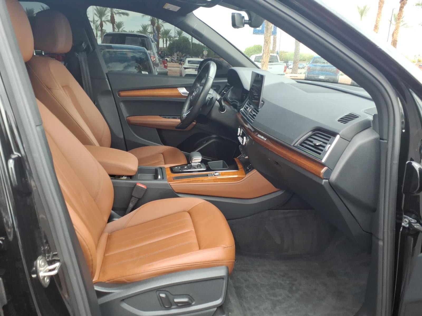 Used 2022 Audi Q5 2.0T Premium Plus w/ Premium Plus Package AWD/4WD image 11