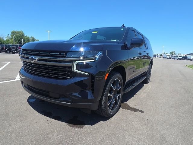 Used 2021 Chevrolet Suburban RST w/ Rear Media and Nav Package AWD/4WD video 2