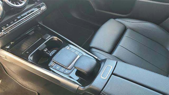 Used 2023 Mercedes-Benz EQB 250+ image 16