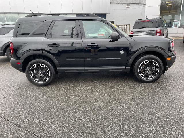 Certified 2025 Ford Bronco Sport Outer Banks w/ Outer Banks Tech Package+ image 2