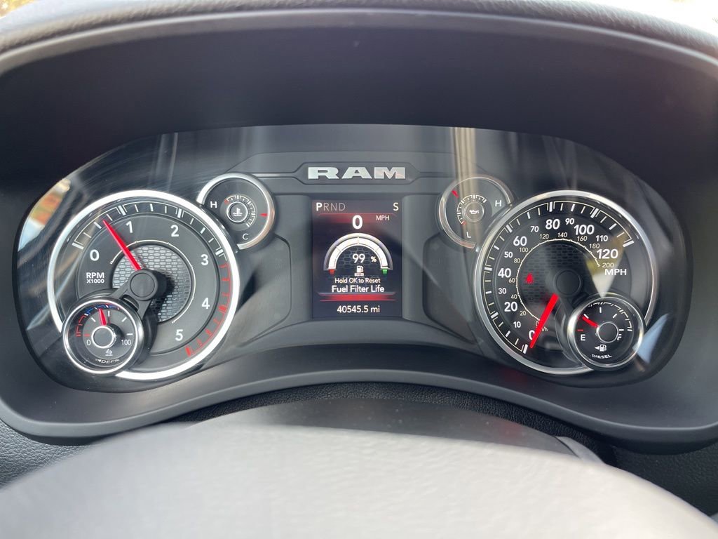 Used 2024 RAM 2500 Big Horn image 9