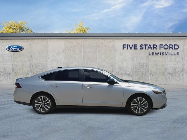 Used 2023 Honda Accord Sport image 9