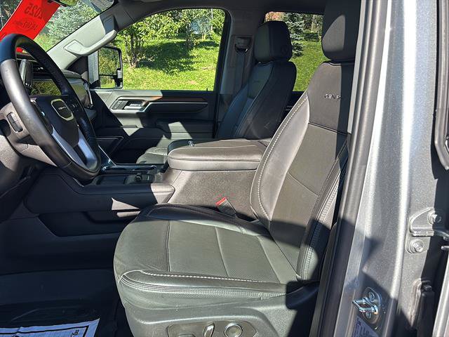 Used 2025 GMC Sierra 2500 Denali w/ Denali Reserve Package AWD/4WD image 11