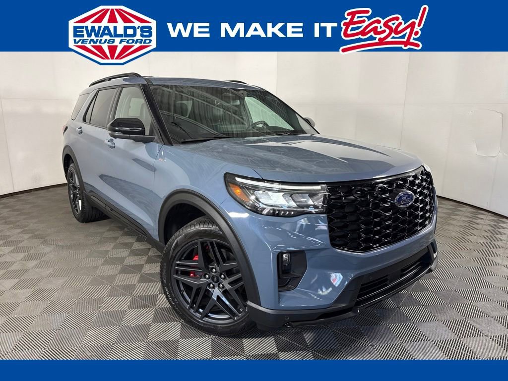 Certified 2025 Ford Explorer ST-Line w/ Premium Package AWD/4WD video 1