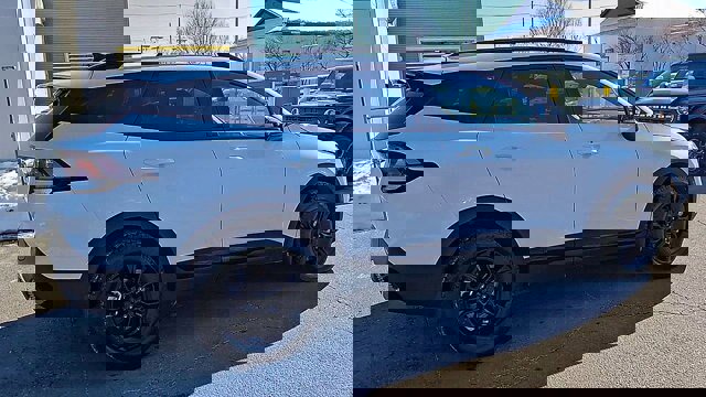 Used 2025 Kia Sportage X-Pro image 9