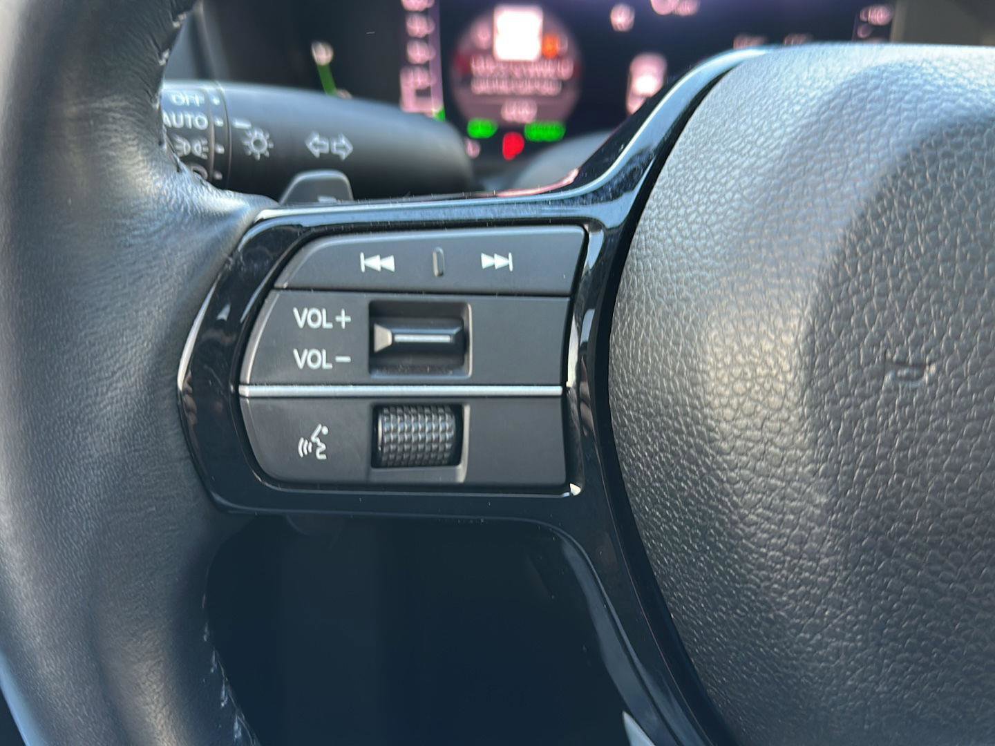 Used 2023 Honda Accord Touring image 25