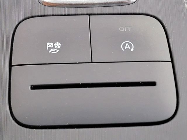 Certified 2020 Ford Escape SE image 7