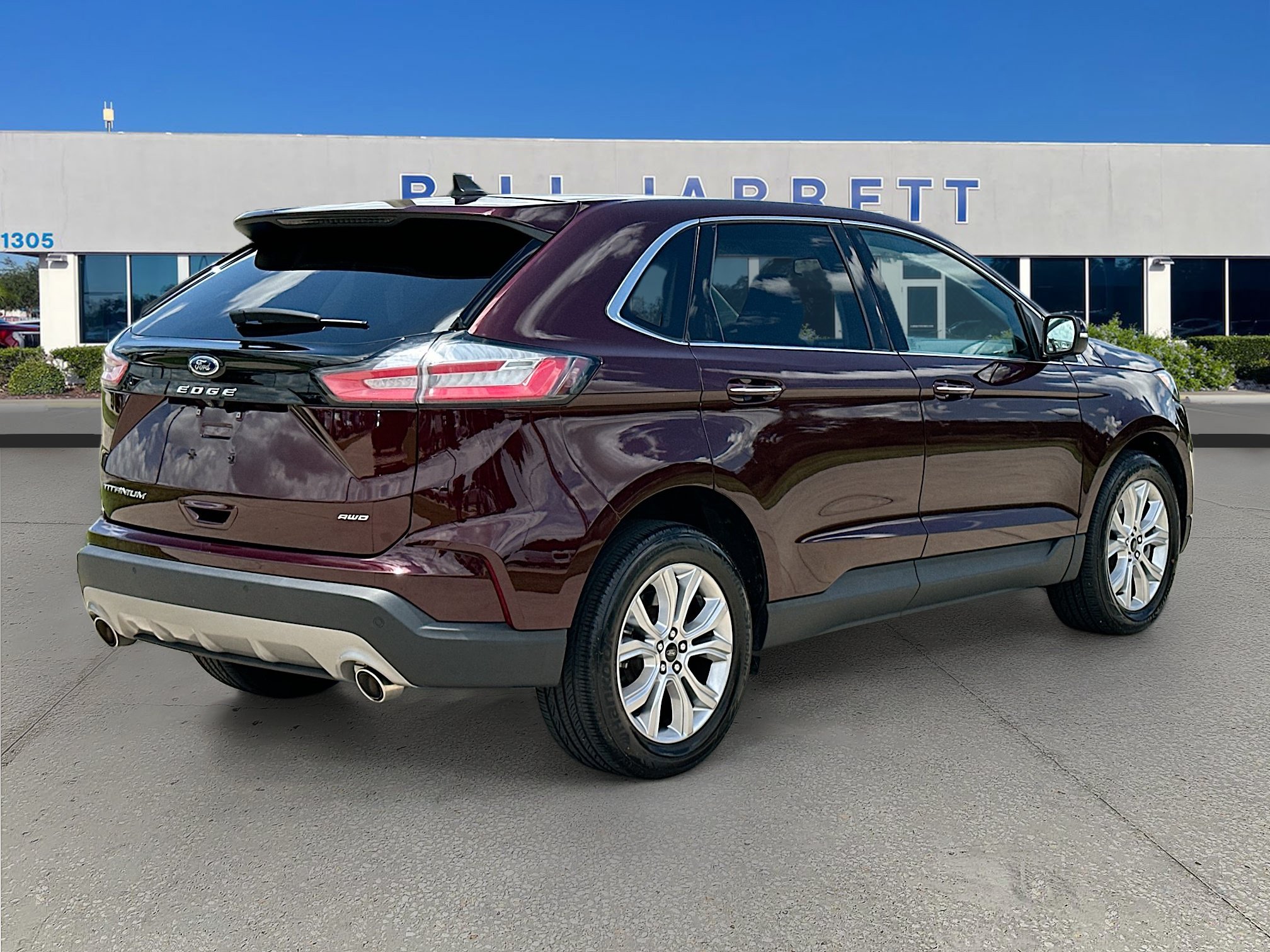 Certified 2024 Ford Edge Titanium AWD/4WD image 7