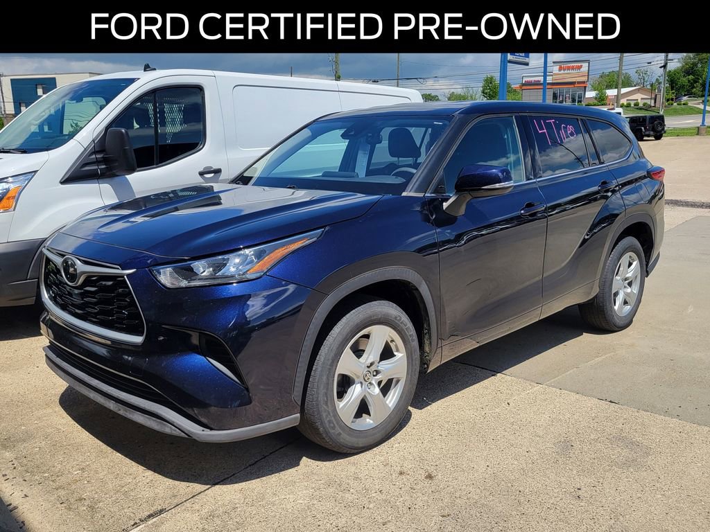 Used 2020 Toyota Highlander L FWD video 2