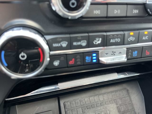 Certified 2022 Ford F150 Raptor w/ Raptor 37 Performance Package AWD/4WD image 42