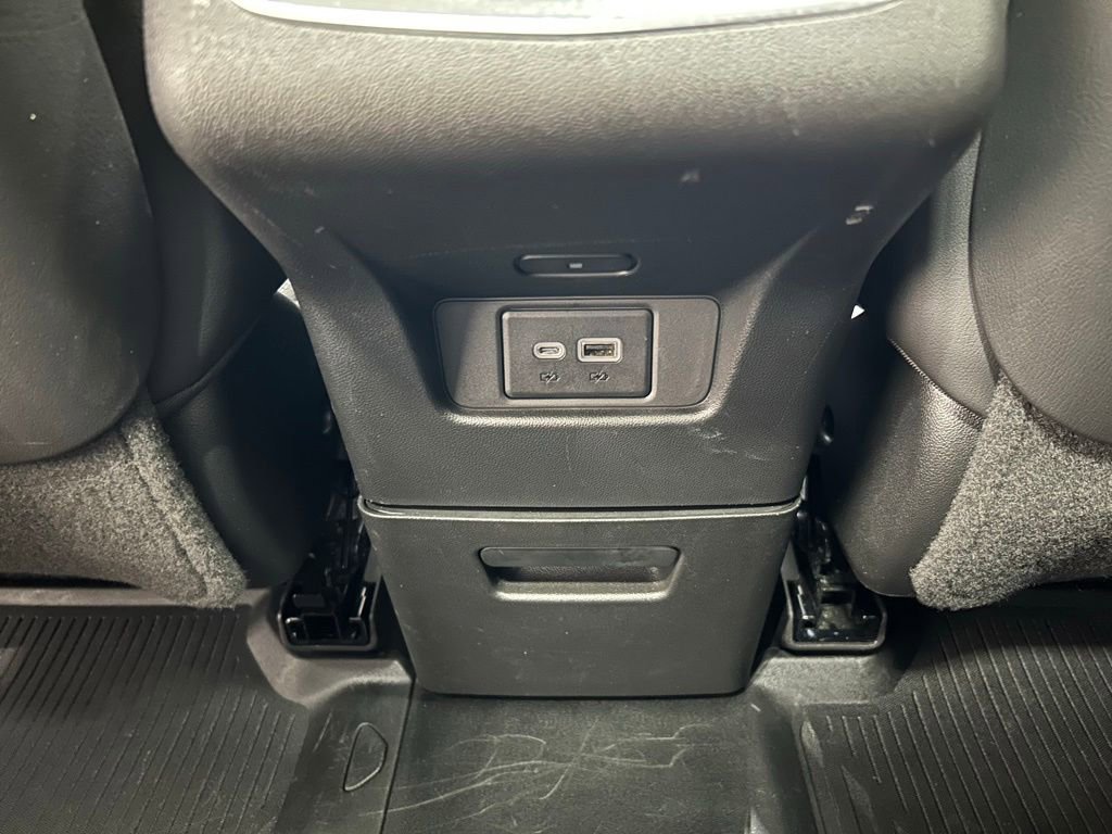 Used 2022 Cadillac XT6 Sport w/ Technology Package AWD/4WD image 28