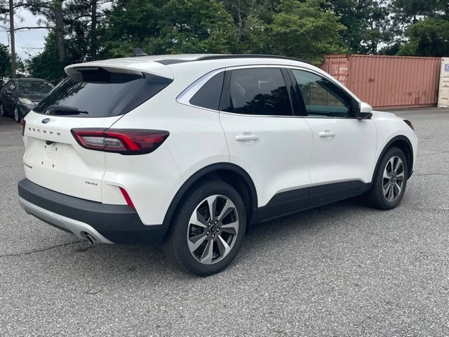 Certified 2024 Ford Escape Platinum AWD/4WD image 6