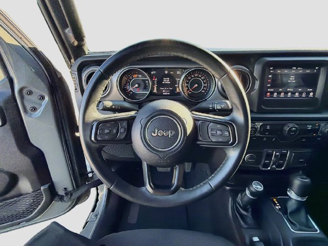 Used 2022 Jeep Wrangler Unlimited Sport AWD/4WD image 40